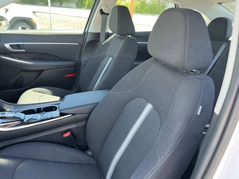 Used 2021 Hyundai Sonata Blue FWD image 18