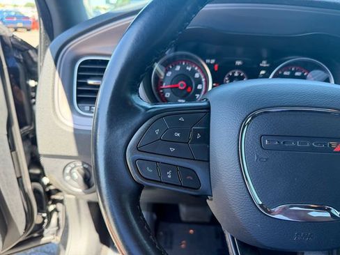 Used 2023 Dodge Charger SXT RWD image 18