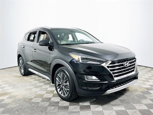 Used 2020 Hyundai Tucson Limited image 1