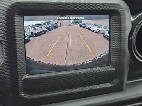 Used 2021 Jeep Wrangler Unlimited Sport AWD/4WD image 17