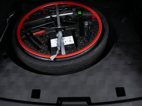 Certified 2022 Porsche Cayenne Turbo image 31