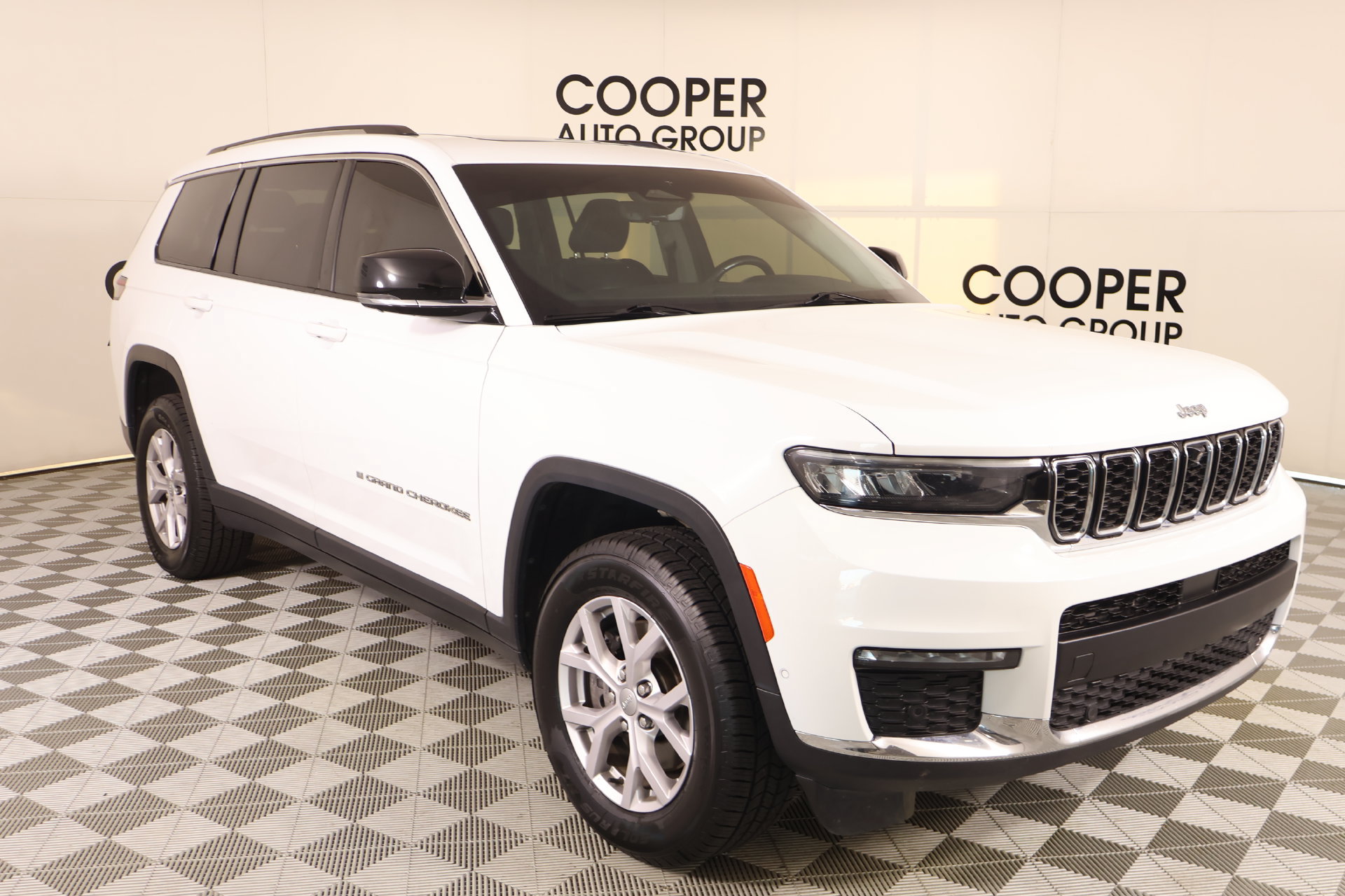 Used 2022 Jeep Grand Cherokee L Limited w/ Luxury Tech Group II RWD 360° Tour