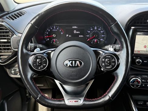 Used 2020 Kia Soul GT-Line Turbo FWD image 19