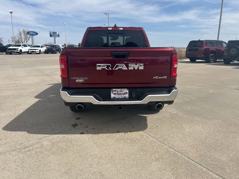 Used 2025 RAM 1500 Big Horn AWD/4WD image 4