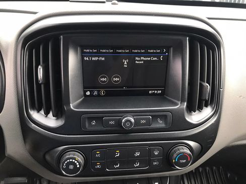 Used 2019 Chevrolet Colorado W/T w/ WT Convenience Package AWD/4WD image 18