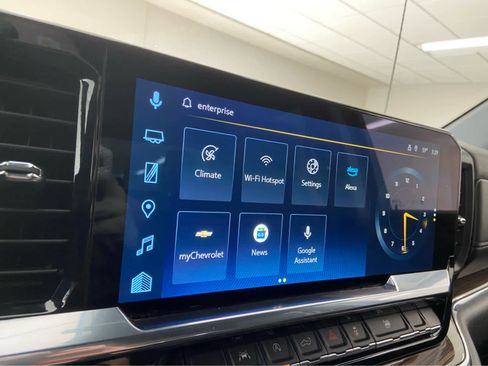 Used 2025 Chevrolet Silverado 1500 LT image 25