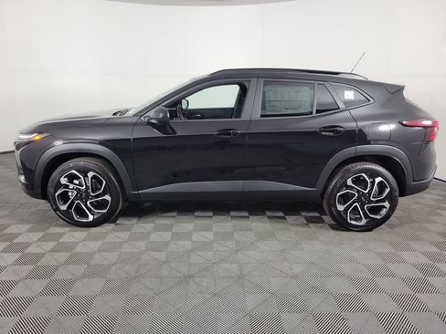 New 2026 Chevrolet Trax RS w/ Sunroof Package image 7