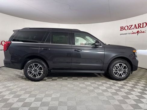 New 2025 Ford Expedition Active image 8