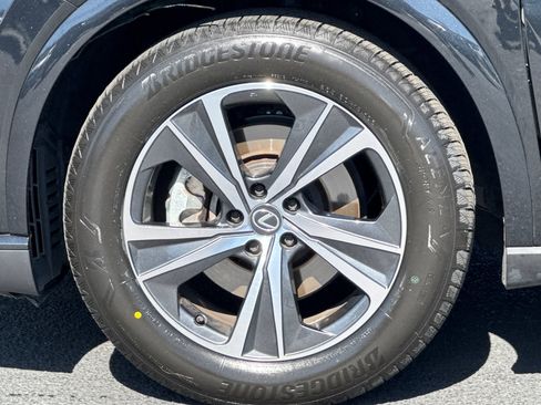 Used 2023 Lexus RX 350 Premium image 11