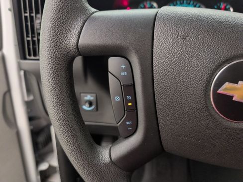 Used 2018 Chevrolet Express 3500 LT w/ LT Preferred Equipment Group image 41