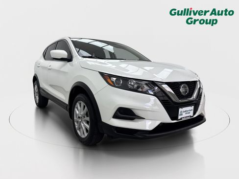 Used 2020 Nissan Rogue Sport S w/ Appearance Package FWD image 13