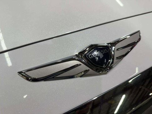 Used 2019 Genesis G90 5.0 Ultimate RWD image 15