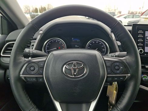 Used 2024 Toyota Camry LE image 18