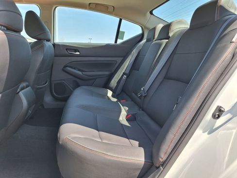 Used 2023 Nissan Altima 2.5 SR w/ SR Premium Package image 25