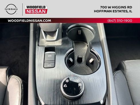 Certified 2025 Nissan Rogue SL AWD/4WD image 36