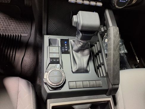 Used 2026 Toyota Tacoma SR5 image 18