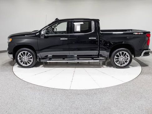 Used 2023 Chevrolet Silverado 1500 LTZ w/ LTZ Premium Package image 36