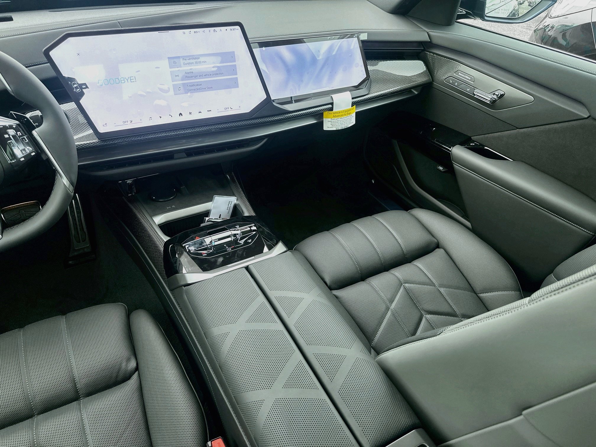 New 2027 BMW 740i xDrive w/ Executive Package AWD/4WD image 17