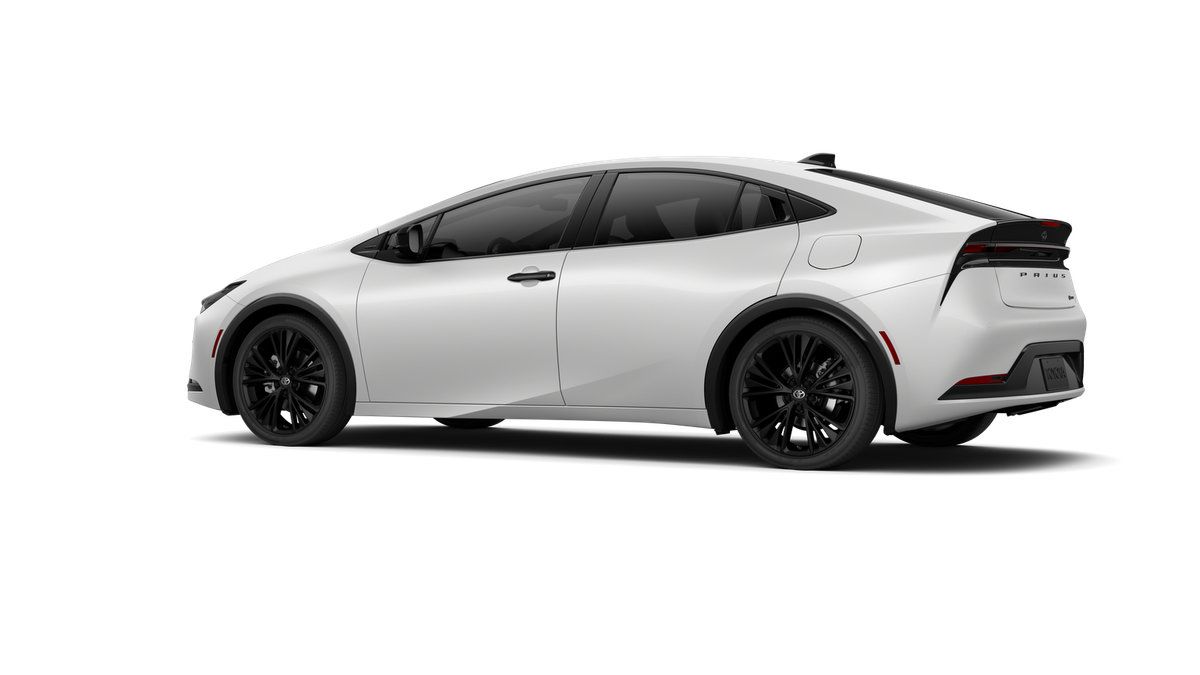 New 2027 Toyota Prius FWD image 7
