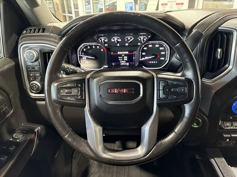 Used 2021 GMC Sierra 1500 SLT w/ SLT Premium Plus Package AWD/4WD image 14