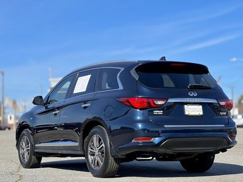 Used 2019 INFINITI QX60 Luxe w/ Essential Package image 7