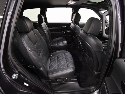 Certified 2025 Kia Telluride EX X-Line image 18