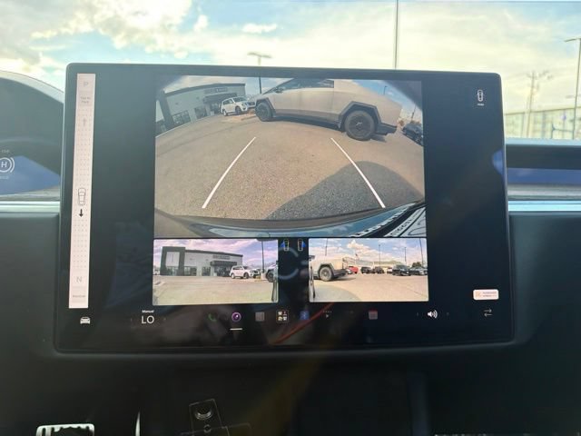 Used 2021 Tesla Model S Plaid AWD/4WD image 26