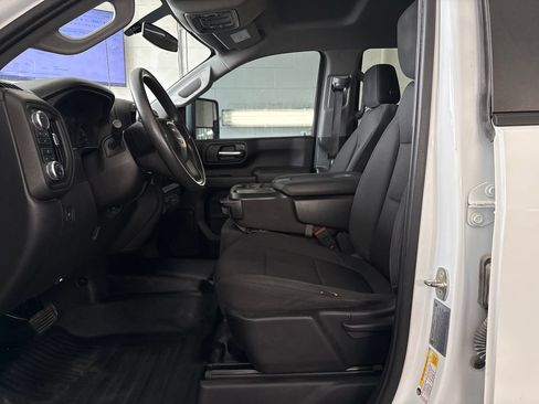 Used 2023 GMC Sierra 3500 Pro w/ Convenience Package AWD/4WD image 14