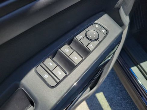 New 2026 Nissan Pathfinder SV AWD/4WD image 16