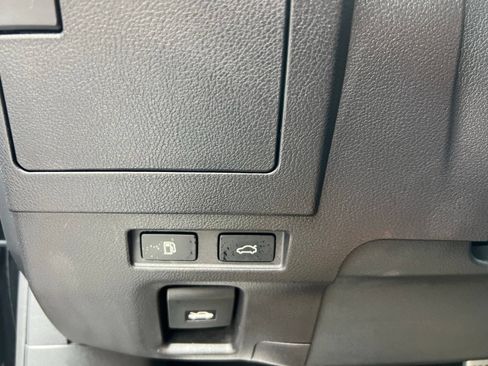 Used 2020 Lexus ES 350 F Sport w/ Accessory Package FWD image 31
