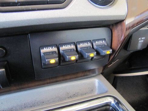 Used 2016 Ford F350 Lariat w/ Lariat Ultimate Package image 43