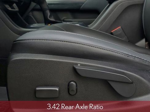 Used 2016 Chevrolet Colorado Z71 image 14