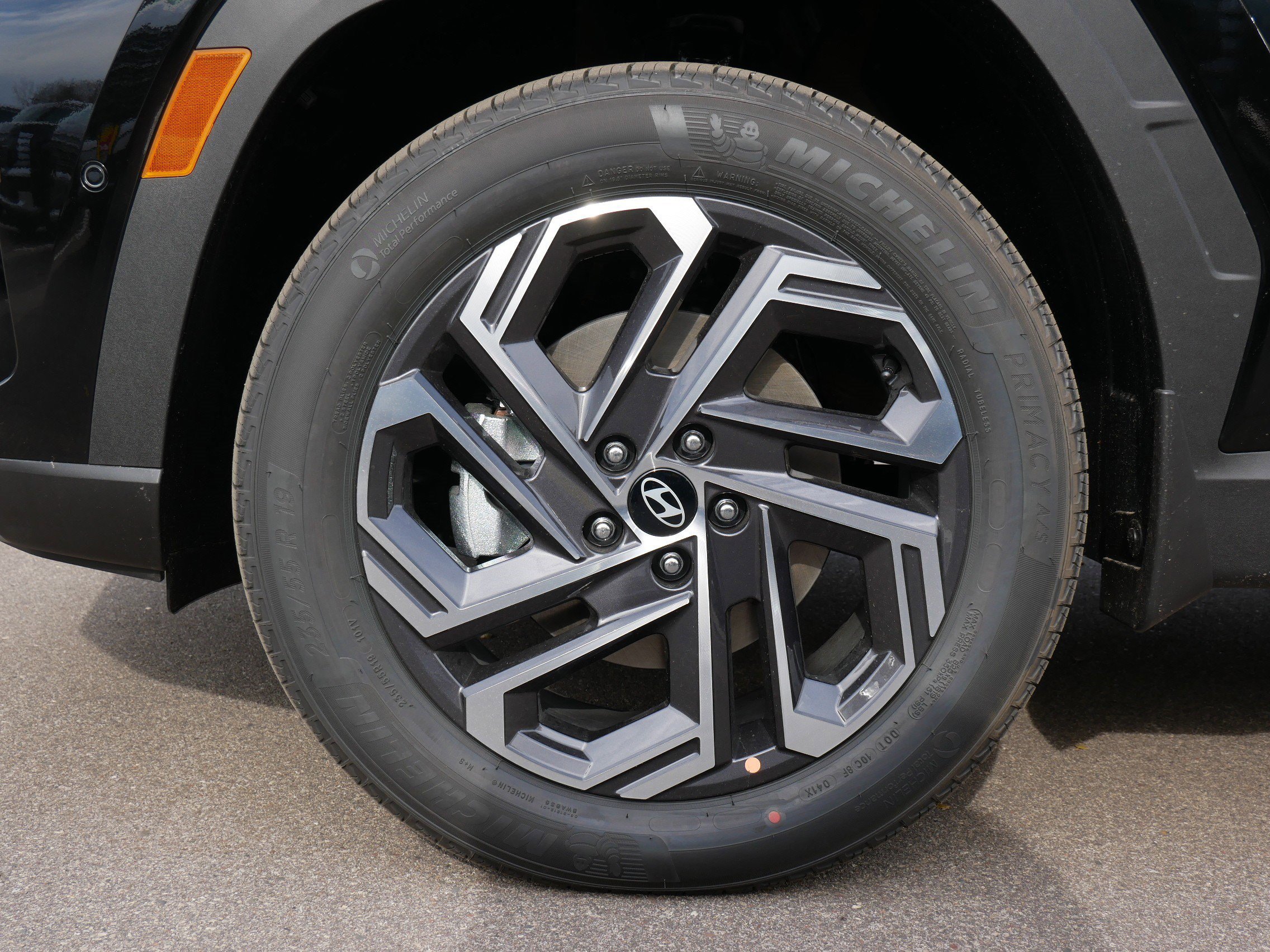 New 2026 Hyundai Tucson Limited AWD/4WD image 5