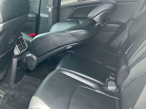 Used 2023 Kia Sportage EX FWD image 14