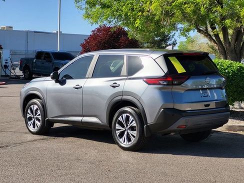 Certified 2023 Nissan Rogue SV image 3