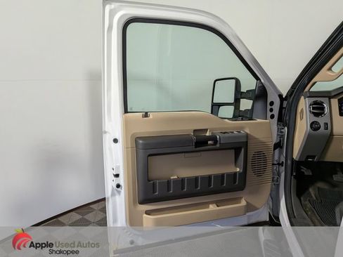 Used 2013 Ford F250 Lariat w/ Lariat Ultimate Pkg AWD/4WD image 7