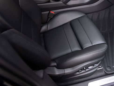 New 2026 Porsche Cayenne AWD/4WD image 34