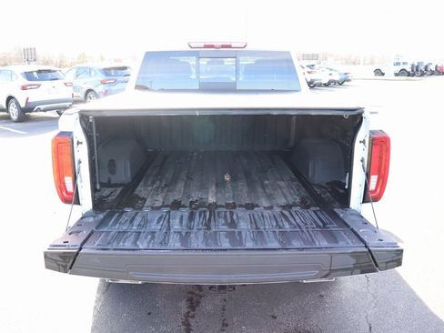 Used 2023 GMC Sierra 1500 Denali image 11