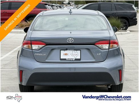 Used 2025 Toyota Corolla LE FWD image 5