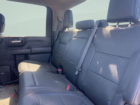 Used 2023 GMC Sierra 2500 Pro w/ Gooseneck/5TH Wheel Package image 15