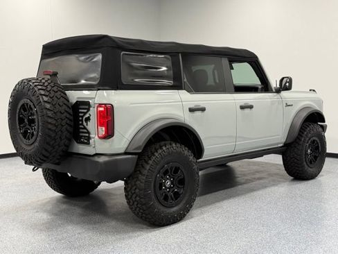 Used 2022 Ford Bronco 4-Door AWD/4WD image 12