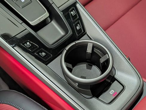 Certified 2025 Porsche 911 Carrera S RWD image 33