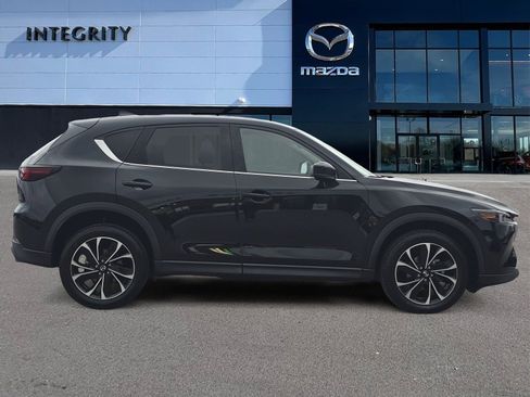 Used 2022 MAZDA CX-5 AWD 2.5 S w/ Premium Package image 3