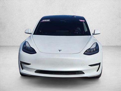 Used 2020 Tesla Model 3 Performance image 2