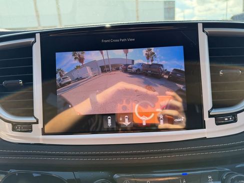 New 2026 Chrysler Pacifica Select FWD image 23
