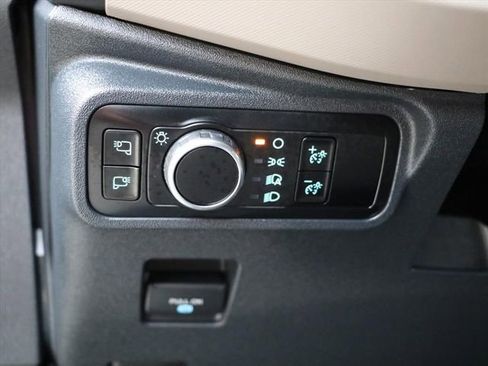 Used 2024 Ford Bronco Wildtrak image 30