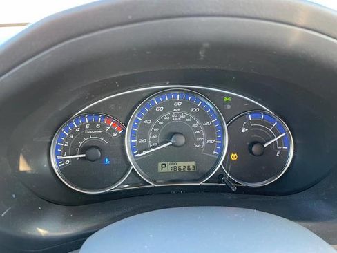 Used 2011 Subaru Forester 2.5X w/ Alloy Wheel Value Pkg image 35