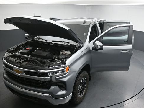 Used 2025 Chevrolet Silverado 1500 LT w/ Protection Package AWD/4WD image 40