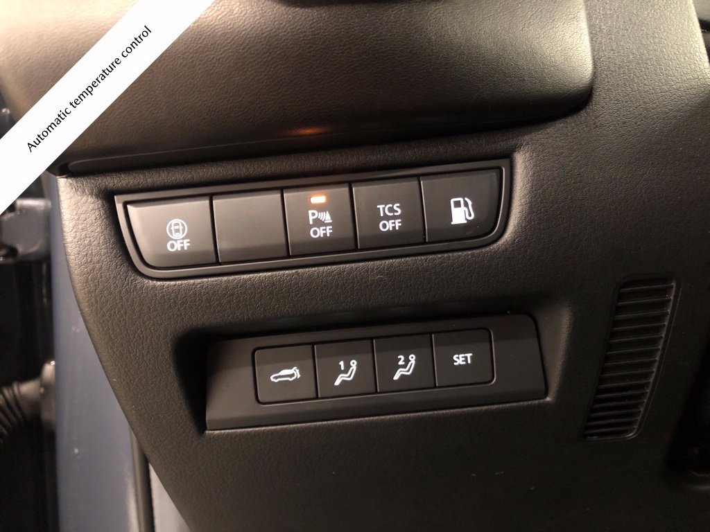 Certified 2026 MAZDA CX-50 AWD 2.5 Hybrid w/ Premium Pkg image 14