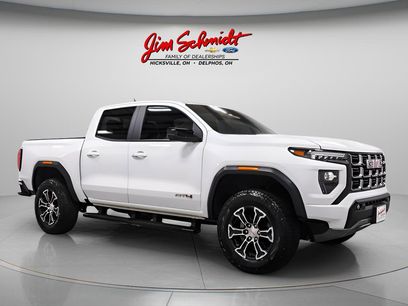 Used 2025 GMC Canyon AT4 w/ AT4 Premium Package